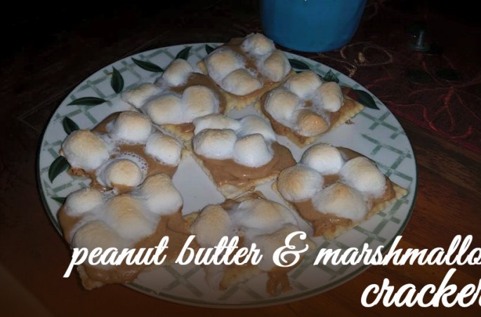 Peanut Butter Marshmallow Crackers