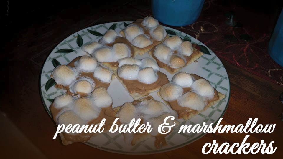 Peanut Butter Marshmallow Crackers